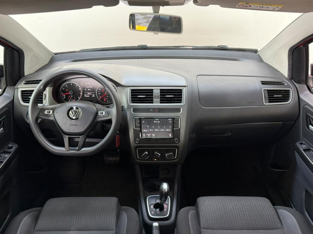 VOLKSWAGEN Fox - Foto