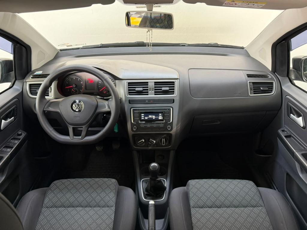 VOLKSWAGEN Fox - Foto