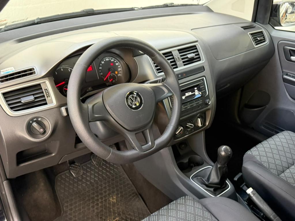 VOLKSWAGEN Fox - Foto
