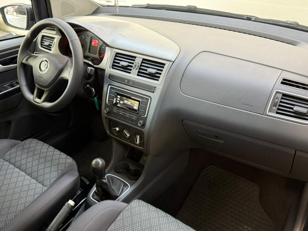 VOLKSWAGEN Fox - Foto
