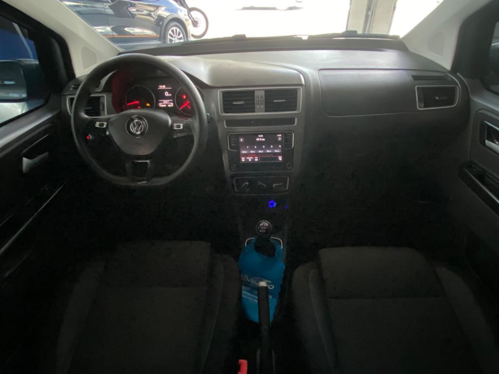 VOLKSWAGEN Fox - Foto