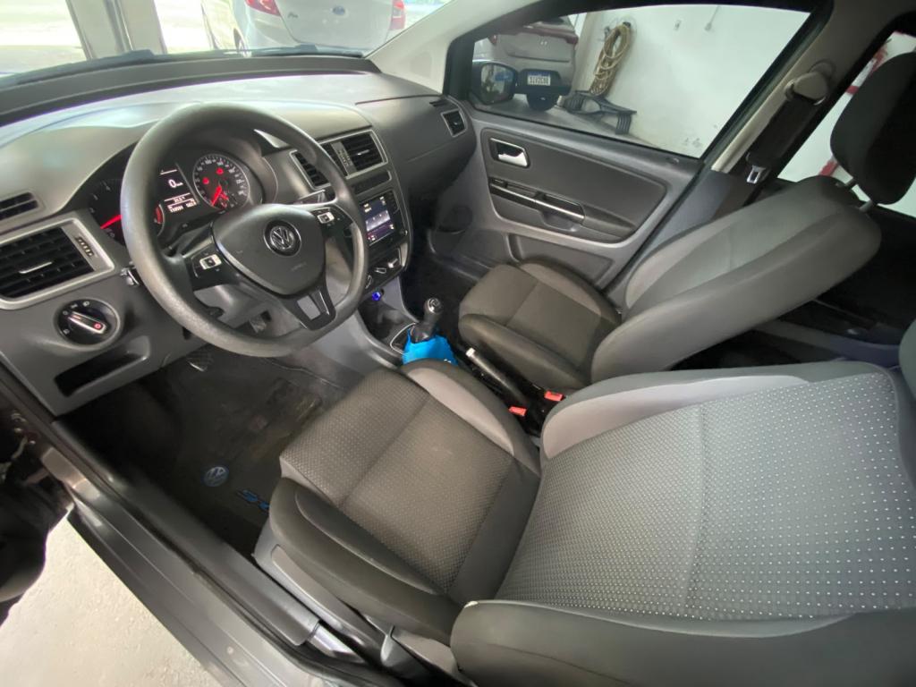 VOLKSWAGEN Fox - Foto