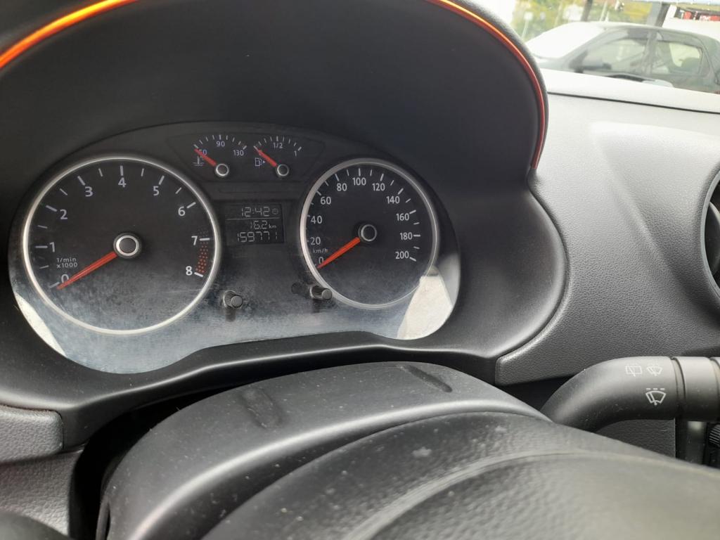 VOLKSWAGEN Gol - Foto