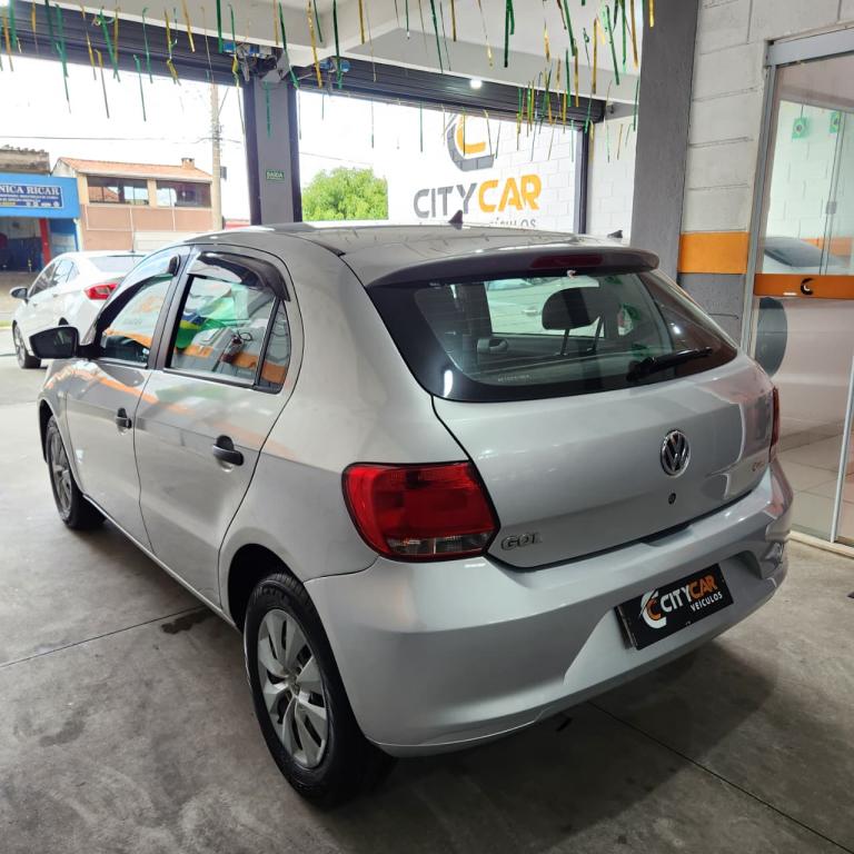 VOLKSWAGEN Gol - Foto