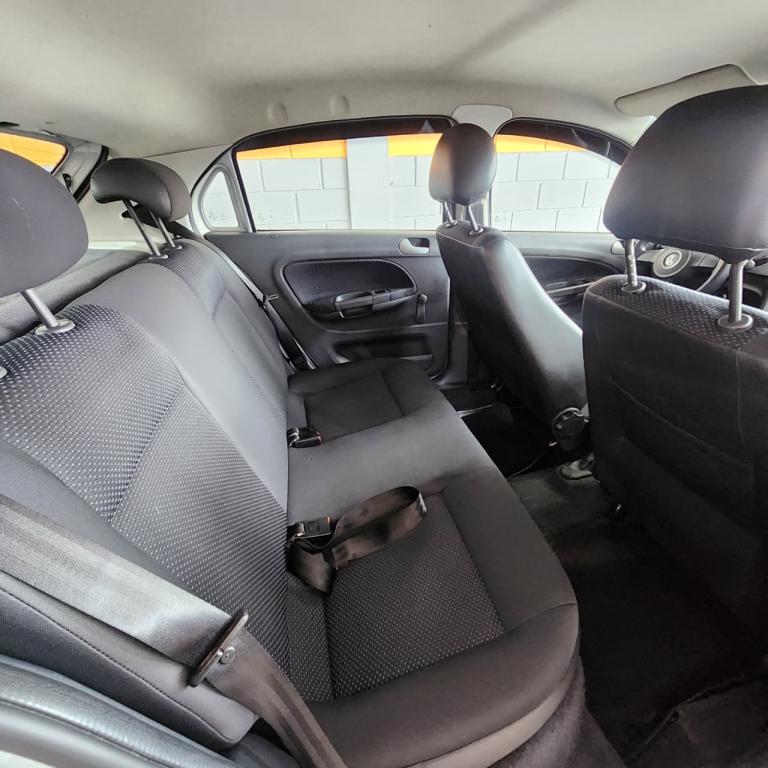 VOLKSWAGEN Gol - Foto