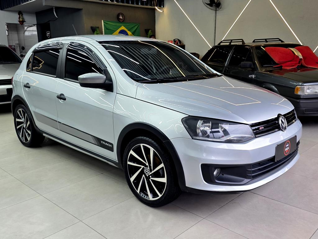 VOLKSWAGEN Gol - Foto