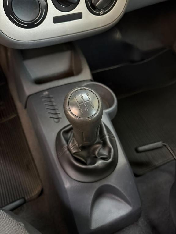 VOLKSWAGEN Gol - Foto