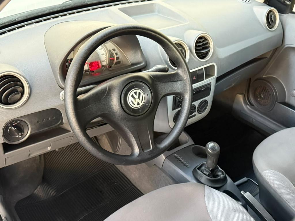 VOLKSWAGEN Gol - Foto