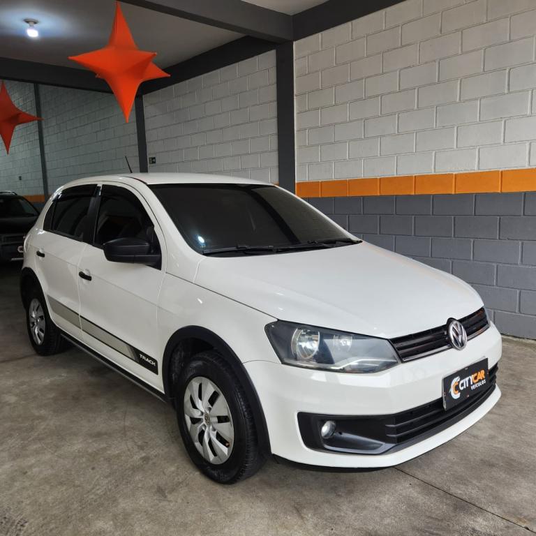 VOLKSWAGEN Gol