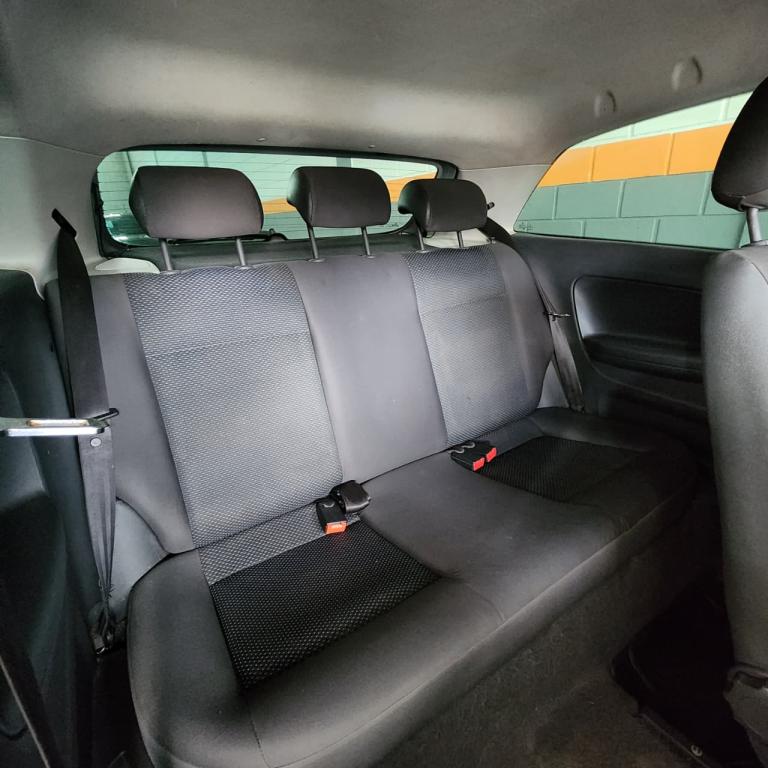 VOLKSWAGEN Gol - Foto
