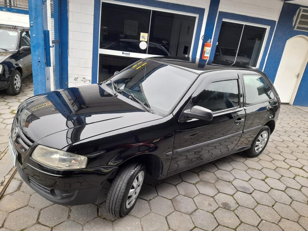 VOLKSWAGEN Gol