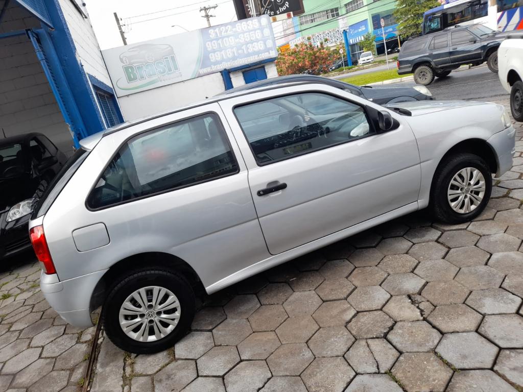 VOLKSWAGEN Gol - Foto