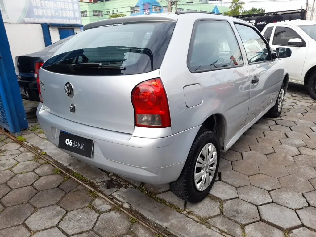 VOLKSWAGEN Gol - Foto
