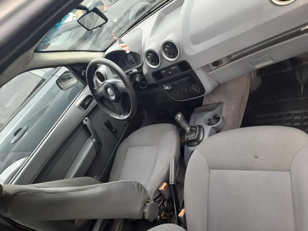 VOLKSWAGEN Gol - Foto