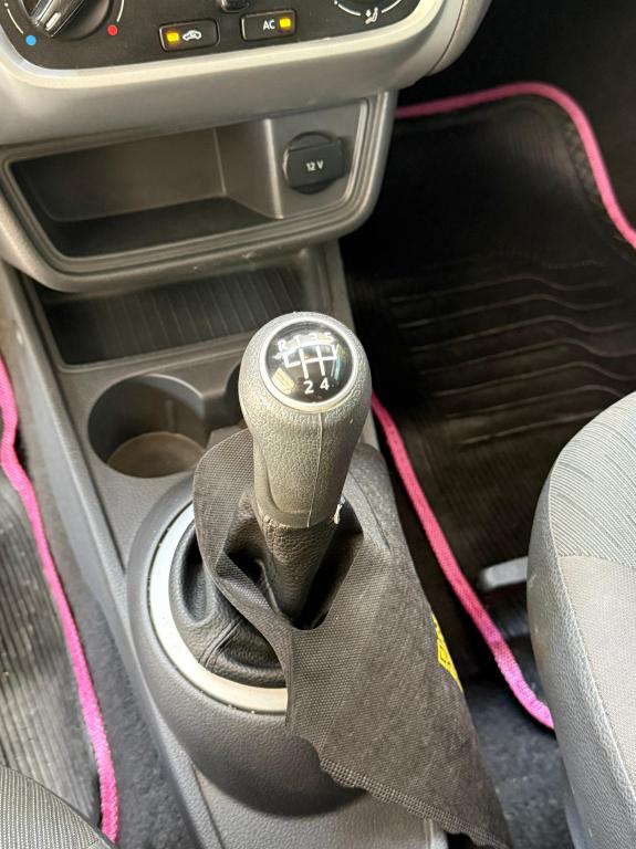 VOLKSWAGEN Gol - Foto