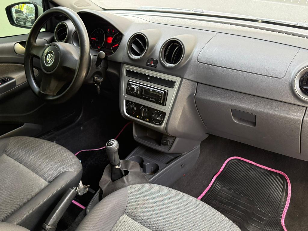 VOLKSWAGEN Gol - Foto