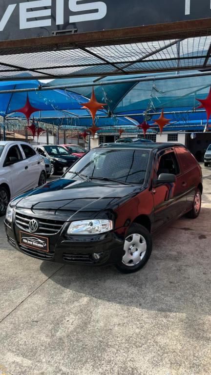 VOLKSWAGEN Gol