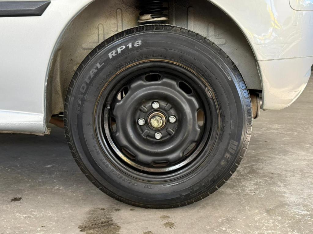 VOLKSWAGEN Gol - Foto