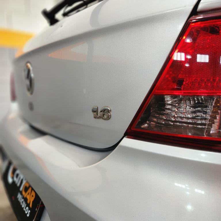 VOLKSWAGEN Gol - Foto