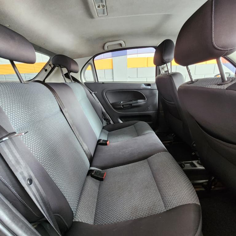 VOLKSWAGEN Gol - Foto