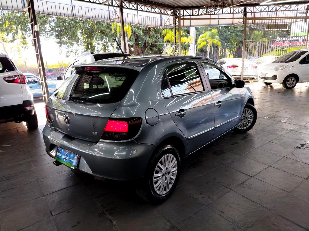 VOLKSWAGEN Gol - Foto