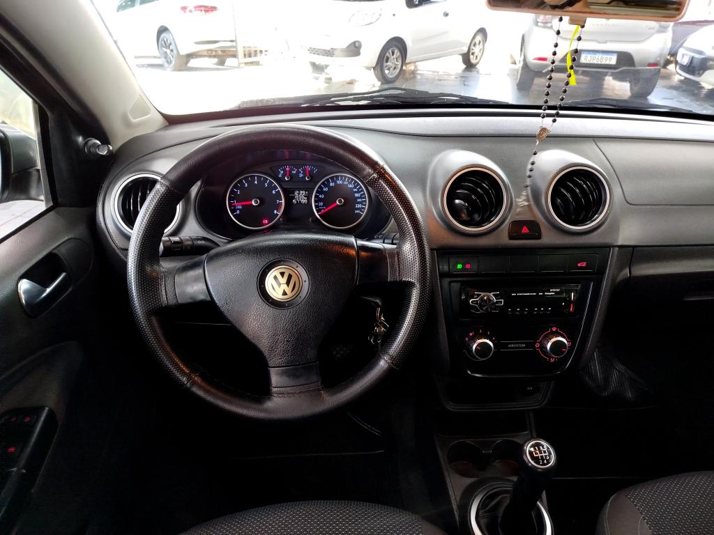 VOLKSWAGEN Gol - Foto
