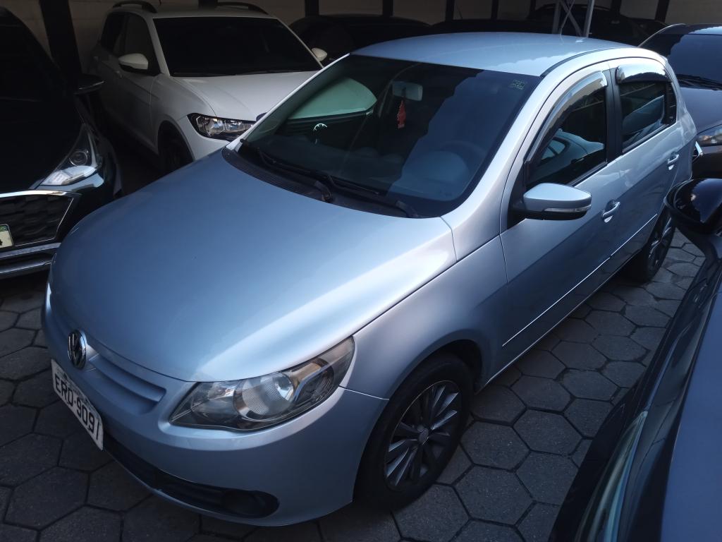 VOLKSWAGEN Gol