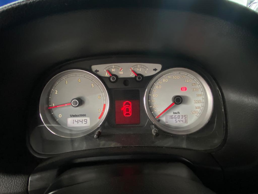 VOLKSWAGEN Golf - Foto