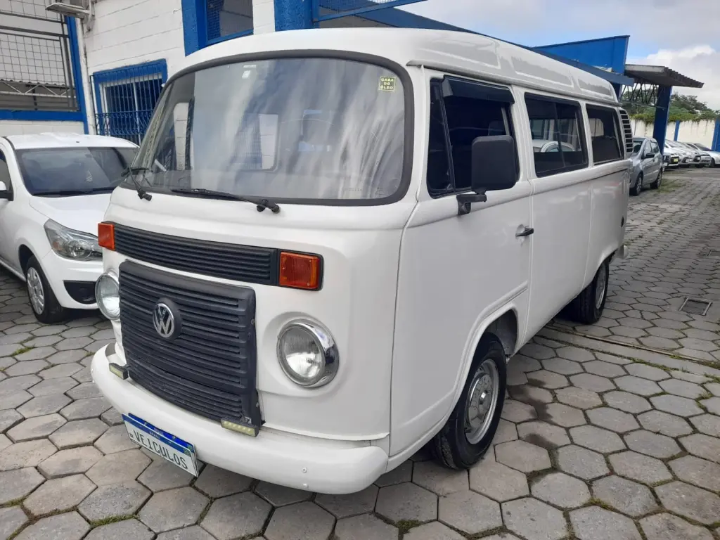 VOLKSWAGEN Kombi - Foto