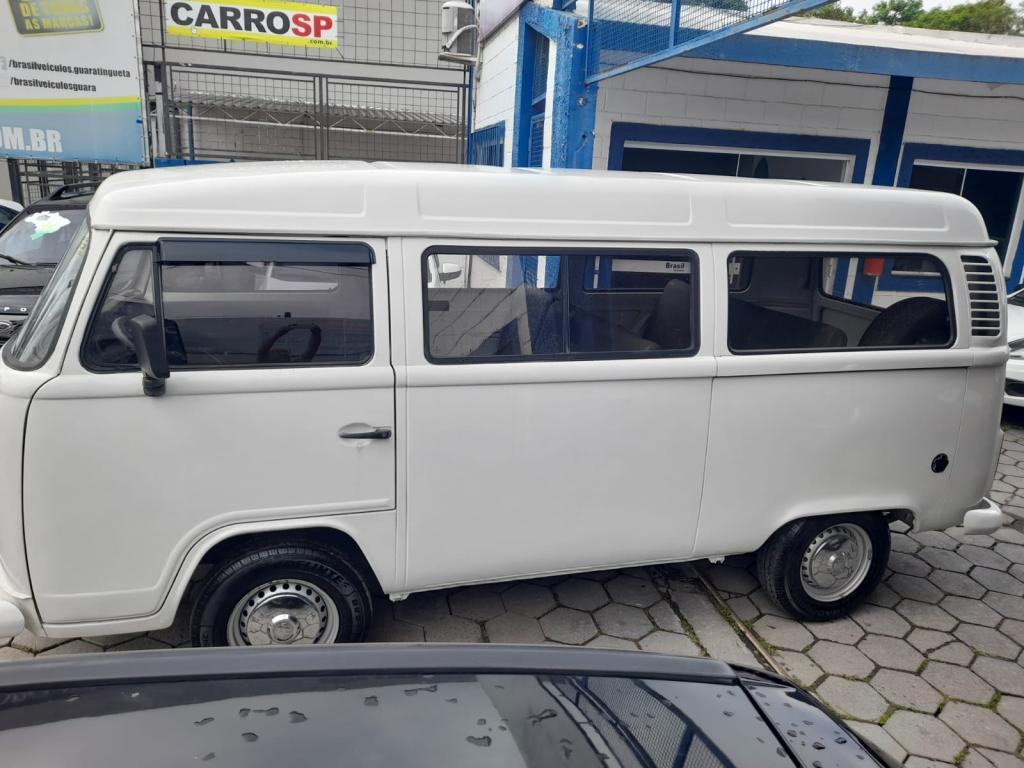 VOLKSWAGEN Kombi - Foto