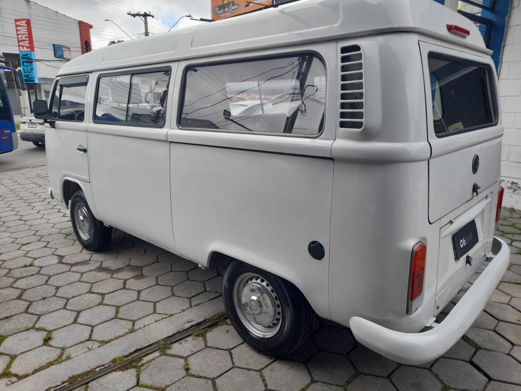 VOLKSWAGEN Kombi - Foto
