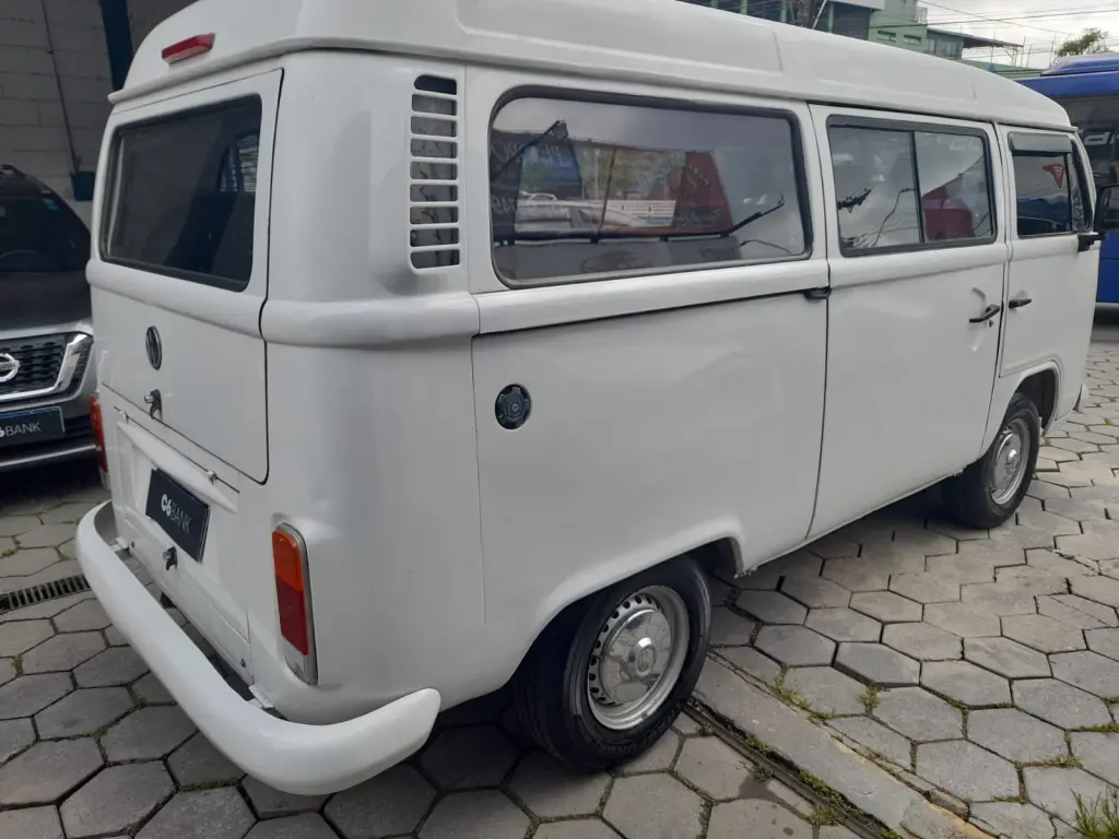 VOLKSWAGEN Kombi - Foto