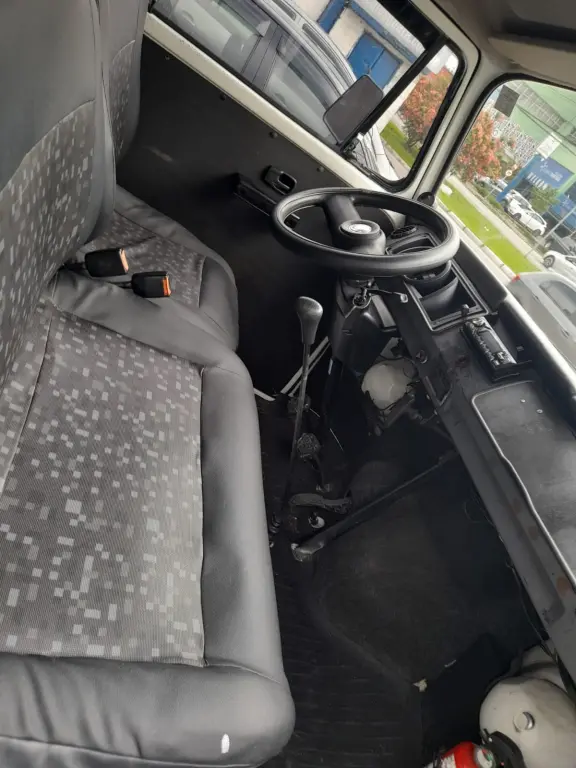 VOLKSWAGEN Kombi - Foto