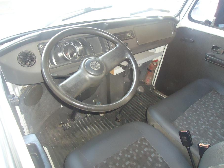 VOLKSWAGEN Kombi - Foto