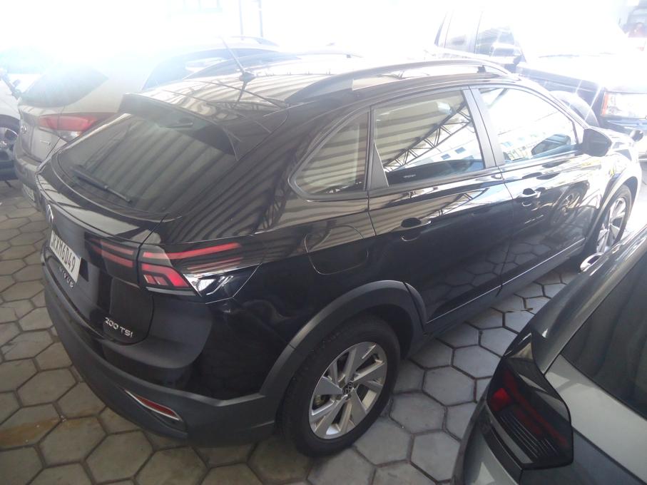 VOLKSWAGEN Nivus - Foto