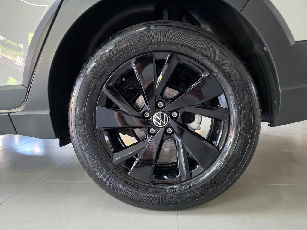 VOLKSWAGEN Nivus - Foto