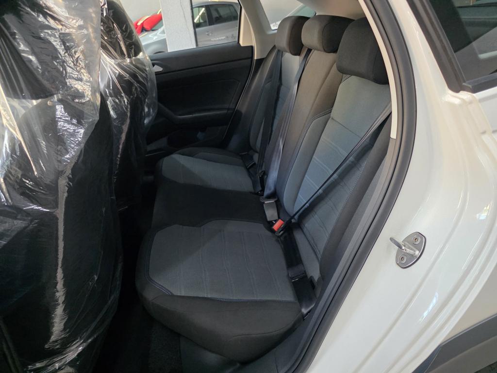 VOLKSWAGEN Nivus - Foto