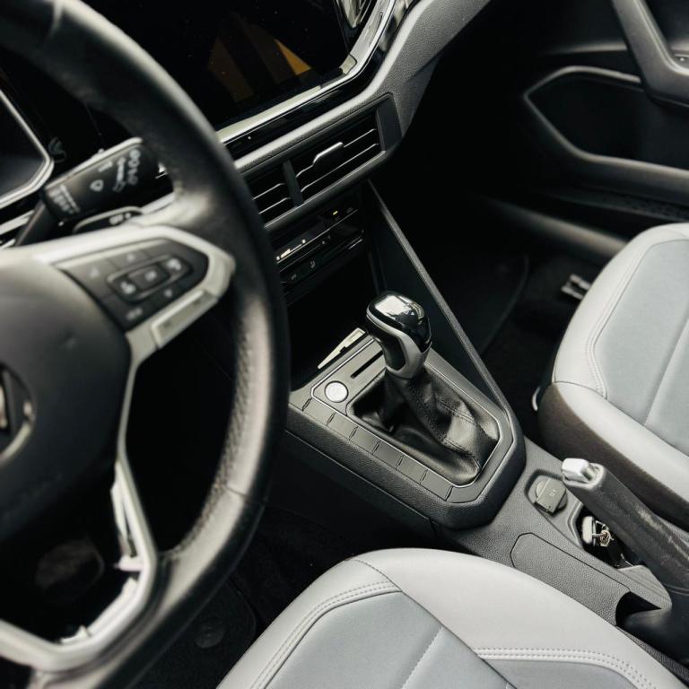 VOLKSWAGEN Nivus - Foto