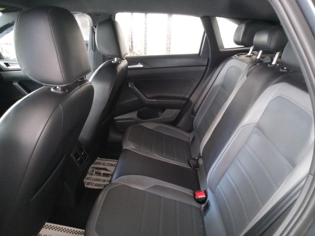 VOLKSWAGEN Nivus - Foto