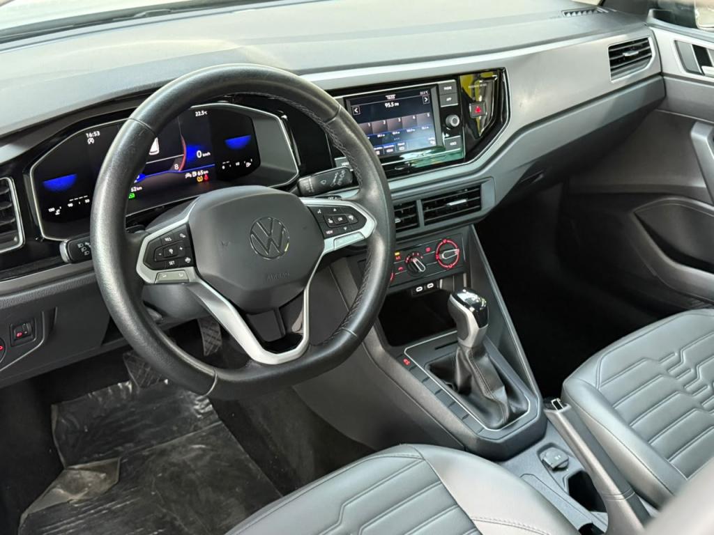 VOLKSWAGEN Nivus - Foto