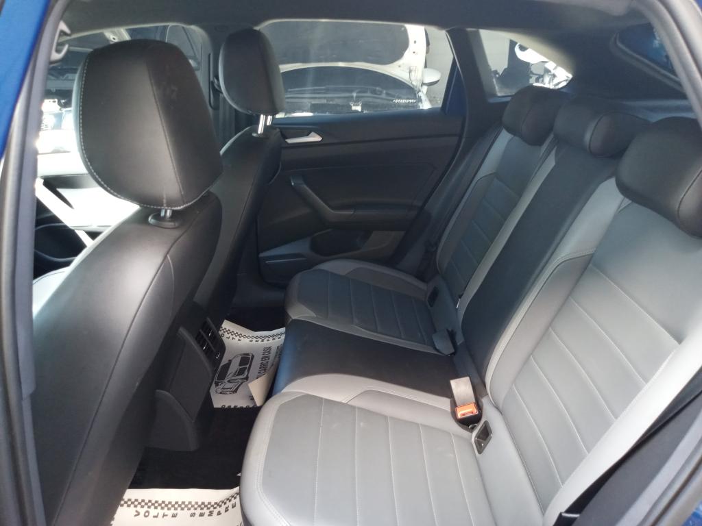 VOLKSWAGEN Nivus - Foto