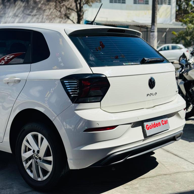 VOLKSWAGEN Polo Hatch - Foto