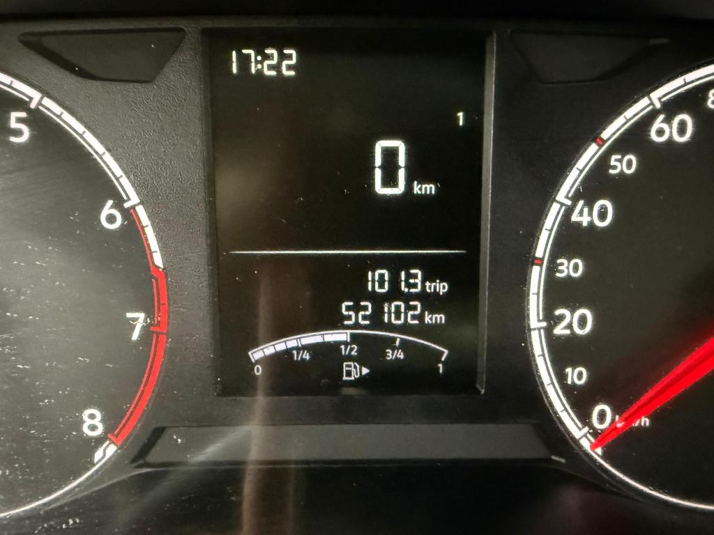 VOLKSWAGEN Polo Hatch - Foto