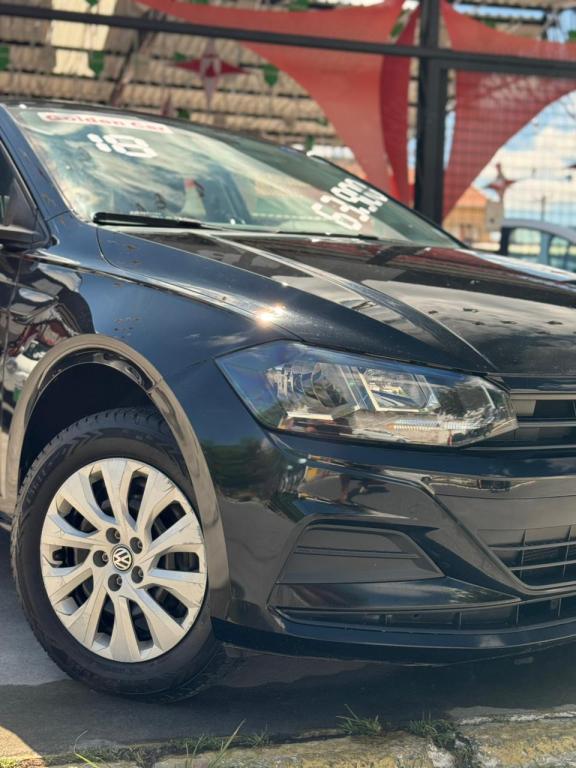 VOLKSWAGEN Polo Hatch - Foto