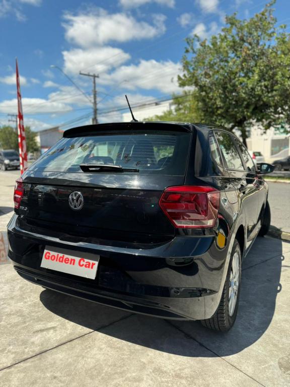 VOLKSWAGEN Polo Hatch - Foto