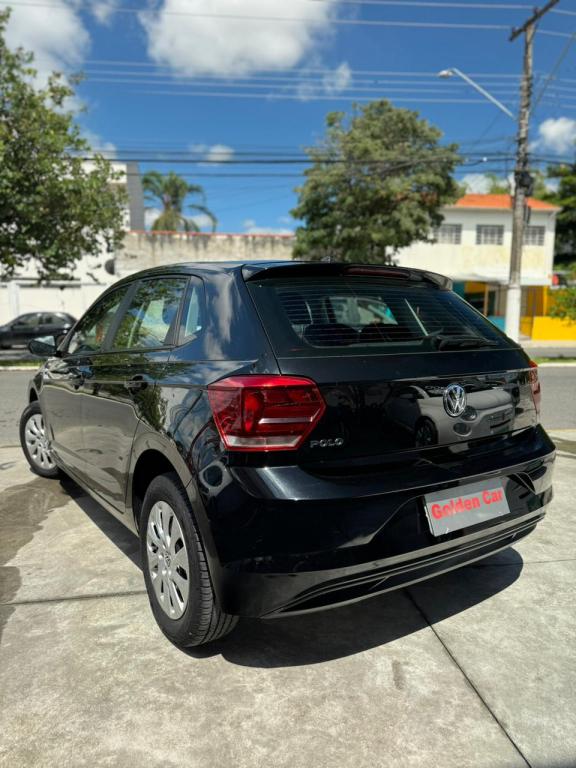 VOLKSWAGEN Polo Hatch - Foto