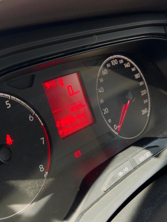 VOLKSWAGEN Polo Hatch - Foto