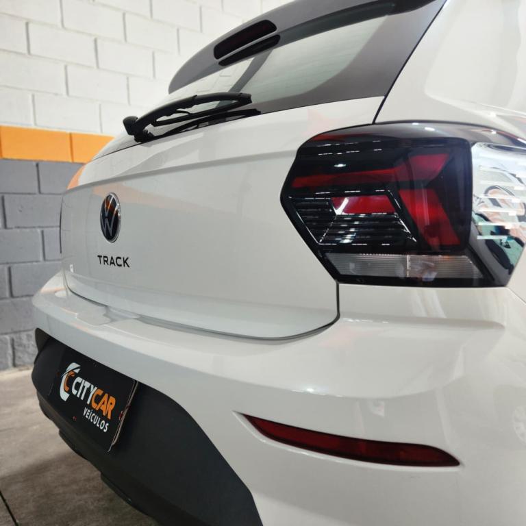 VOLKSWAGEN Polo Hatch - Foto