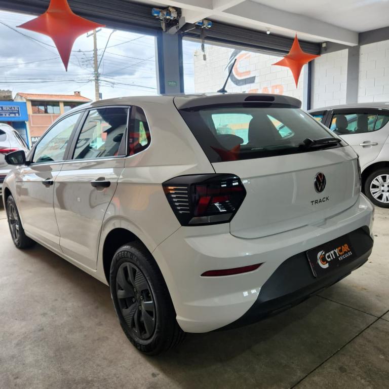 VOLKSWAGEN Polo Hatch - Foto