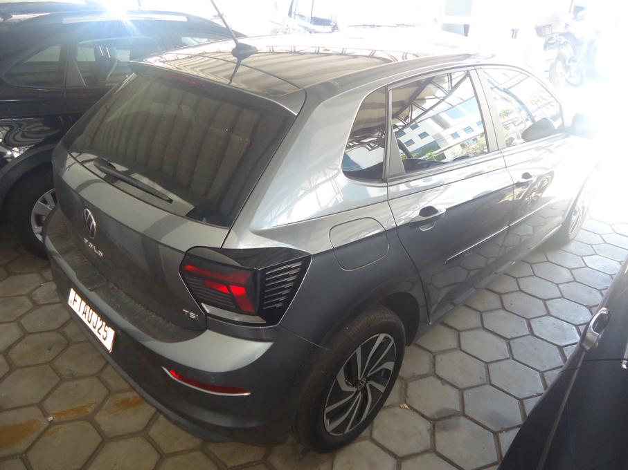 VOLKSWAGEN Polo Hatch - Foto